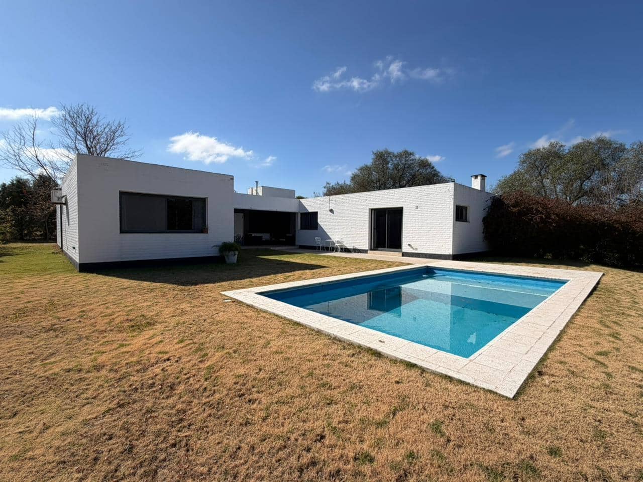 OPORTUNIDAD COUNTRY CAUSANA - TERRENO MÁS DE 2000M² CALIDAD PILETA - portada