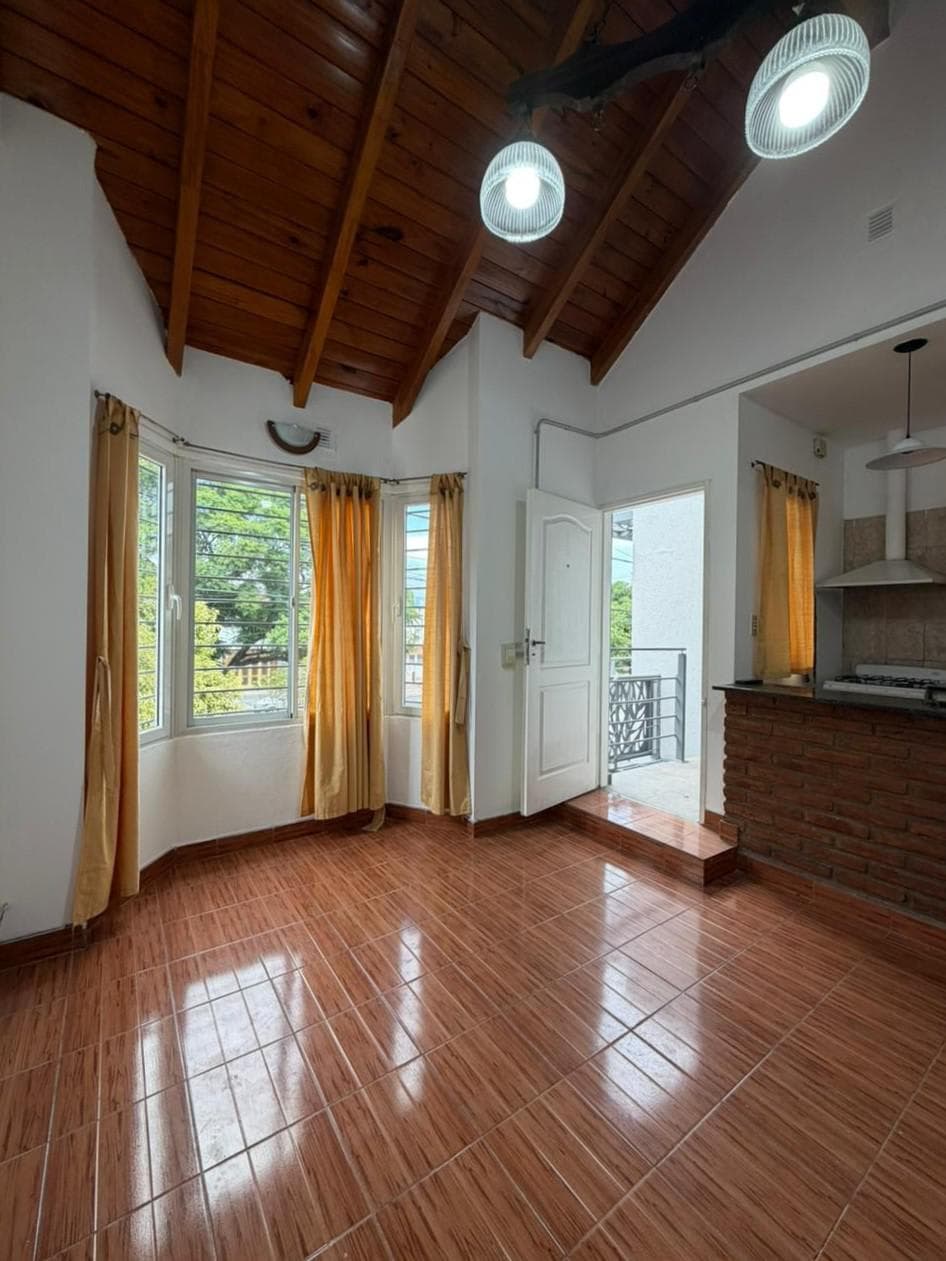 HERMOSO DEPTO 2 DORM AV. PARRAVICINI B CENTRO AMERICA ¡SIN EXPENSAS! - foto 1