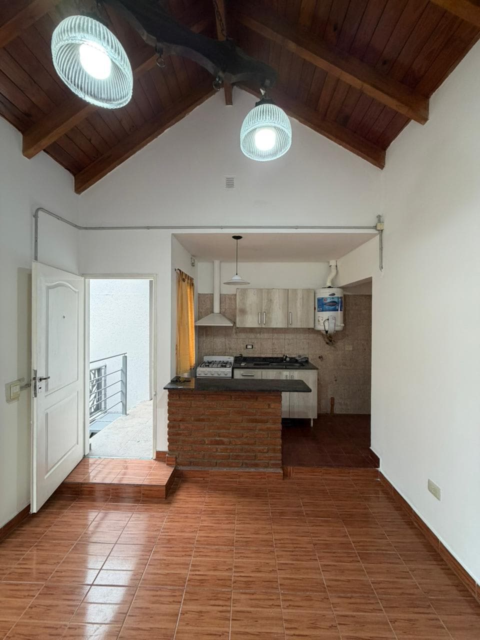 HERMOSO DEPTO 2 DORM AV. PARRAVICINI B CENTRO AMERICA ¡SIN EXPENSAS! - foto 4