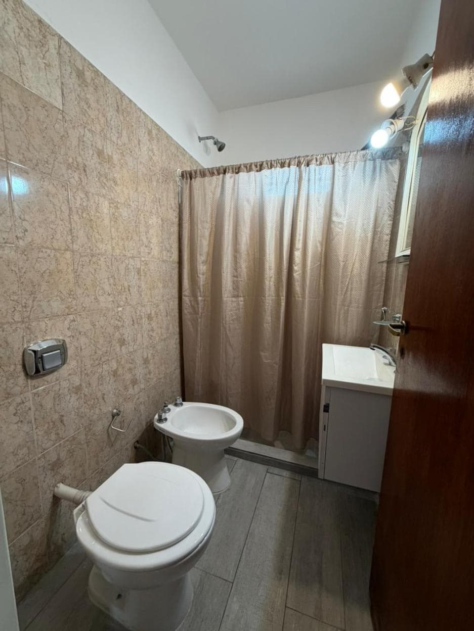 HERMOSO DEPTO 2 DORM AV. PARRAVICINI B CENTRO AMERICA ¡SIN EXPENSAS! - foto 11