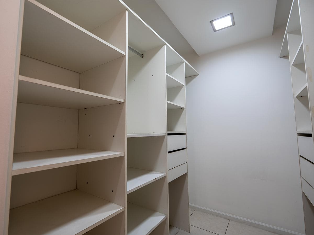 OPORTUNIDAD UNICA EN NUEVA CÓRDOBA DEPTO 3 DORM 2 COCHERAS EDIF CON AMENITIES - foto 18