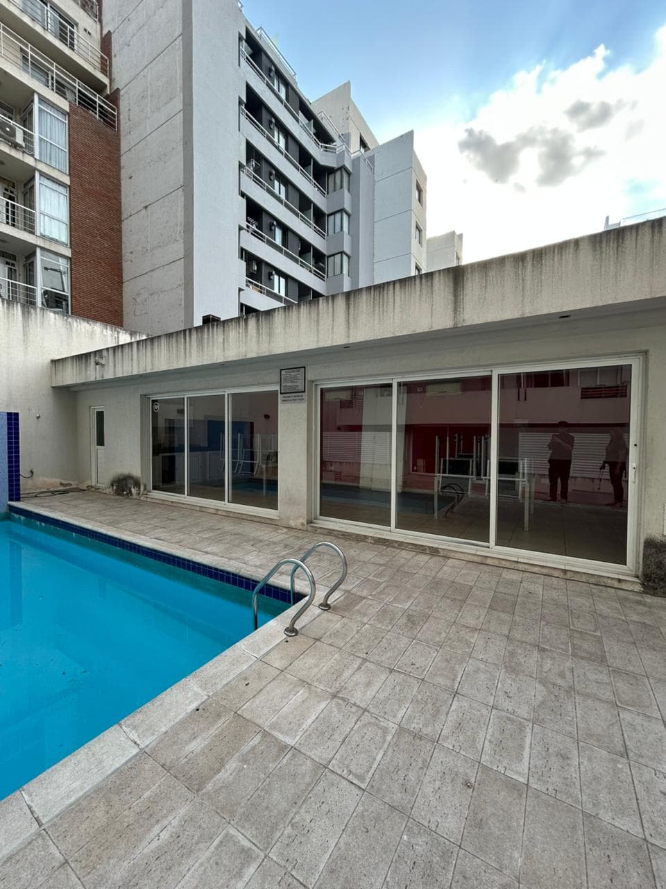 OPORTUNIDAD UNICA EN NUEVA CÓRDOBA DEPTO 3 DORM 2 COCHERAS EDIF CON AMENITIES - foto 39