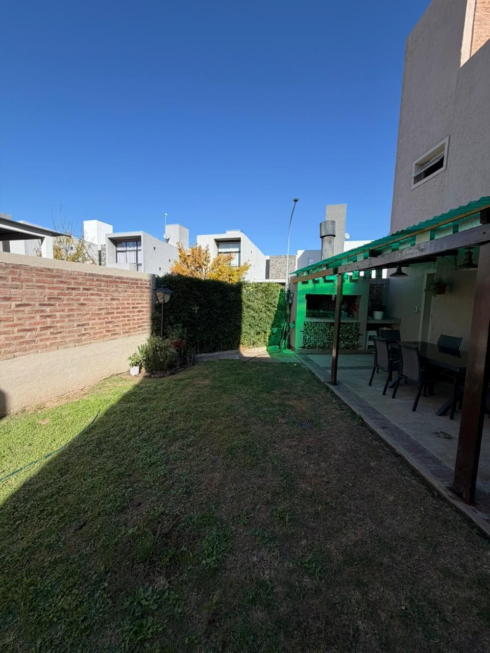 EXCELENTE DUPLEX EN ALQUILER EN ALTOS DE MANANTIALES - foto 7