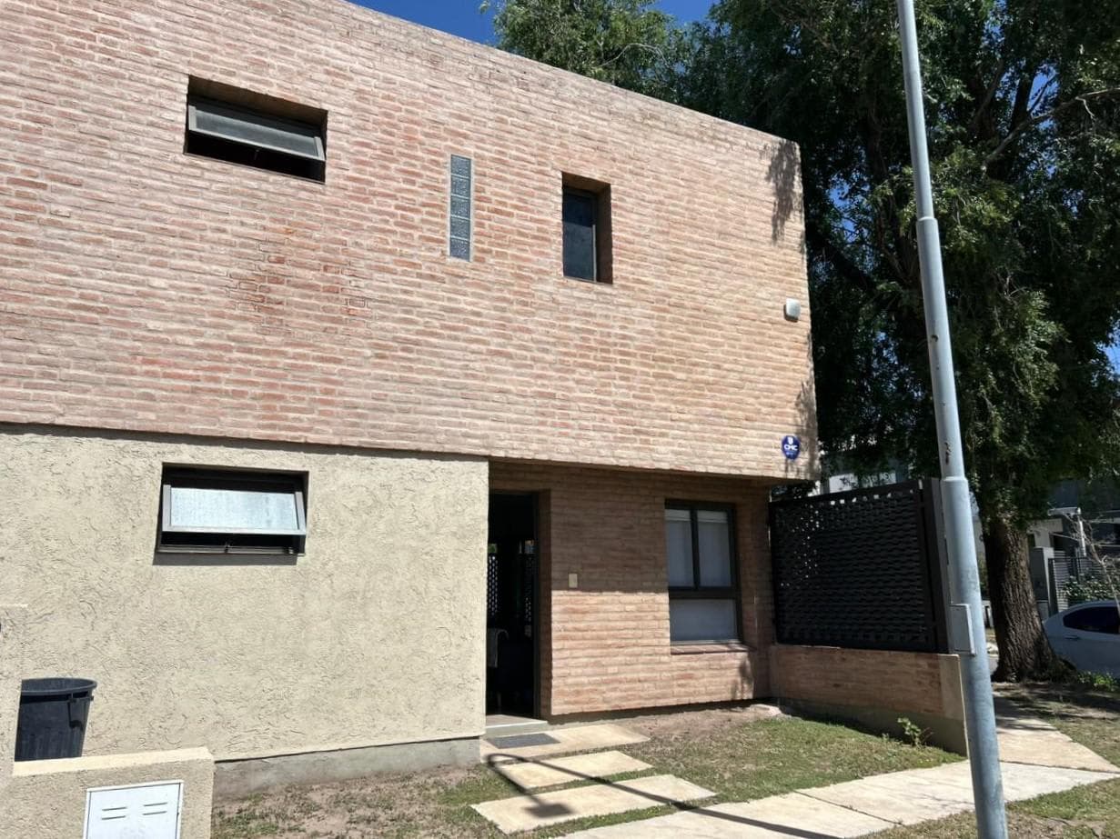 VENDO DUPLEX MIRADORES DE MANANTIALES I EXCELENTE UBICACIÓN - foto 8